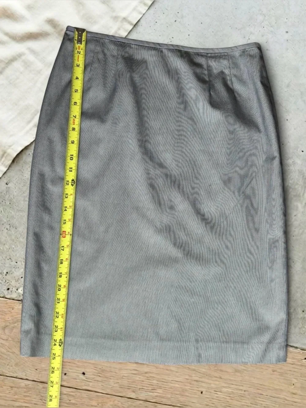 Evan-Picone Suit Micro-Stripe Pencil Skirt Gray Cream Size 10
